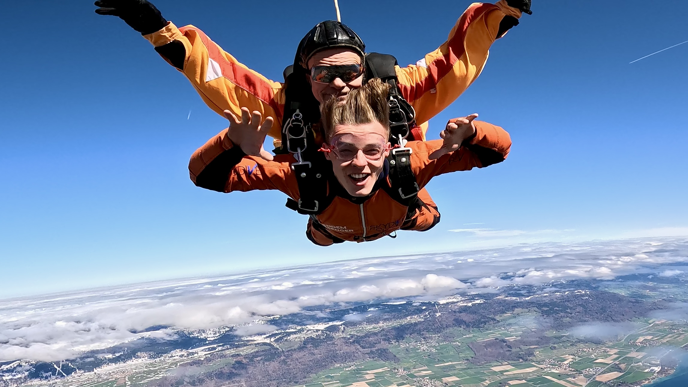 Saut en parachute tandem Suisse romande chute libre