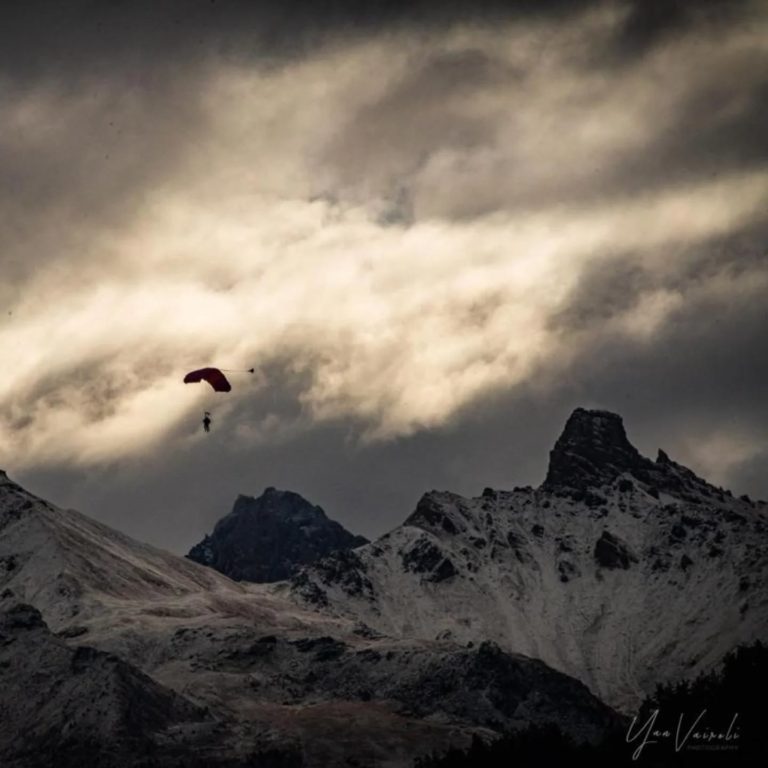 Instagram post from romandieparachutisme. This post is in position 4.