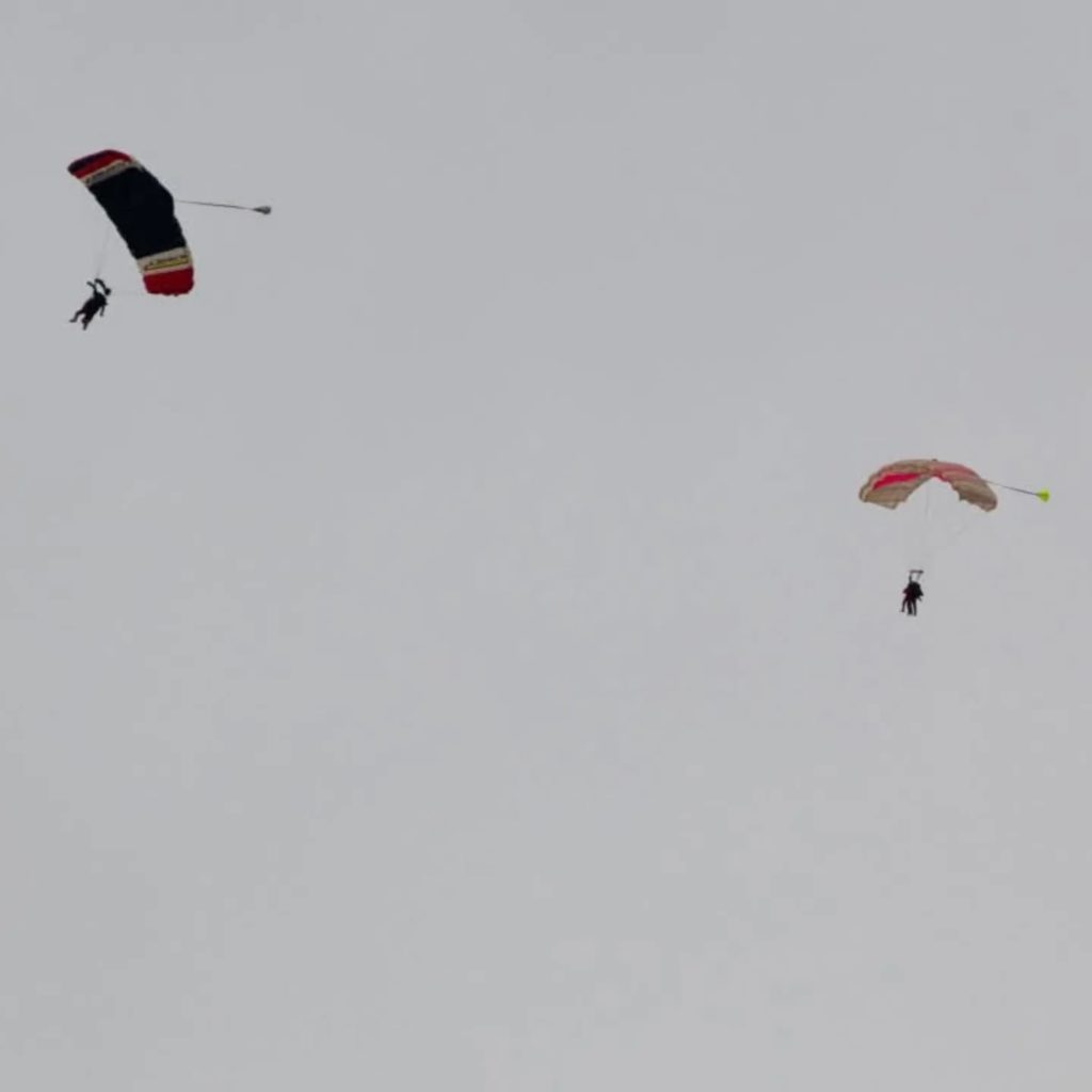Instagram post from romandieparachutisme. This post is in position 6.