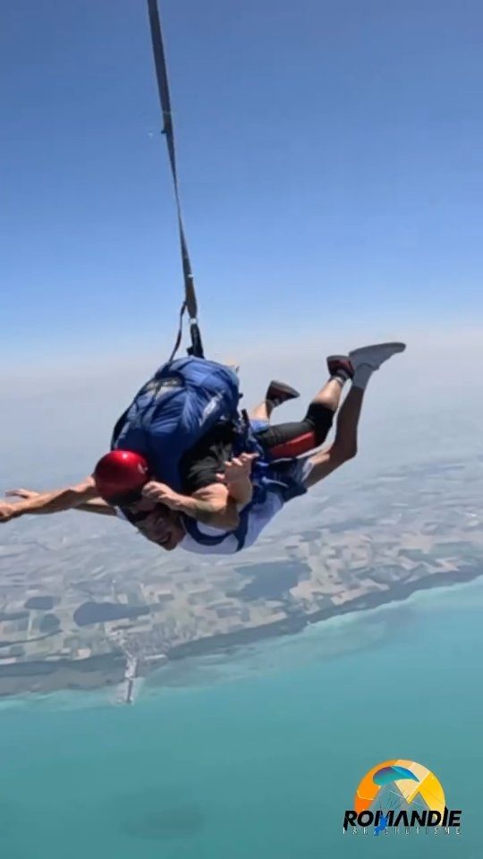 Instagram post from romandieparachutisme. This post is in position 8.