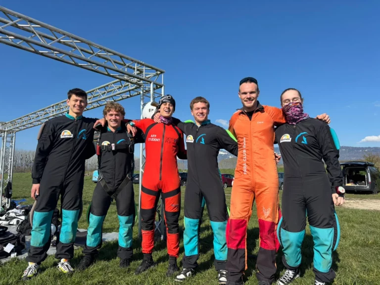 Instagram post from romandieparachutisme. This post is in position 0.