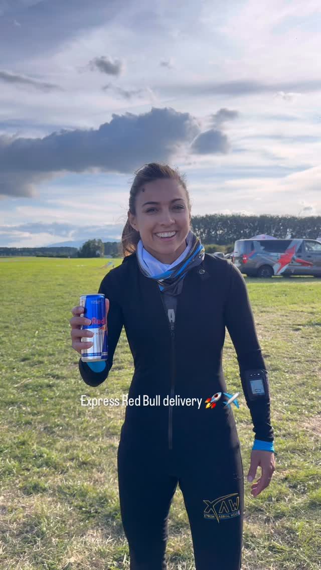 Instagram post from romandieparachutisme. This post is in position 10.