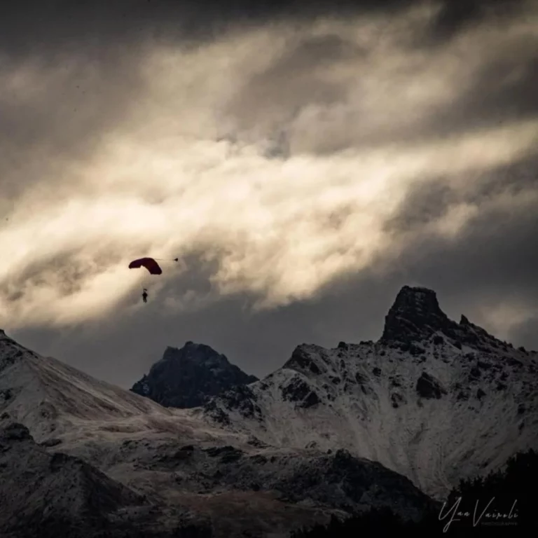 Instagram post from romandieparachutisme. This post is in position 0.