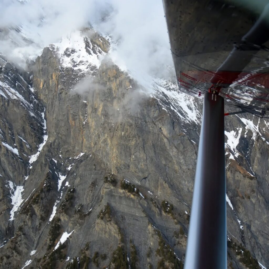 Instagram post from romandieparachutisme. This post is in position 7.