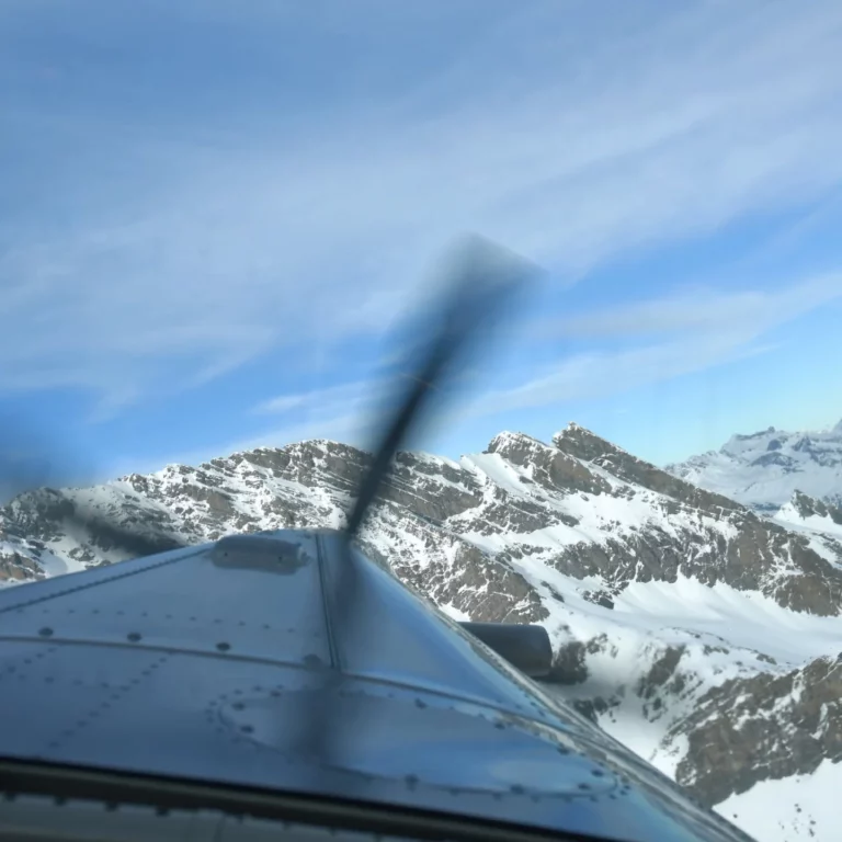 Instagram post from romandieparachutisme. This post is in position 2.