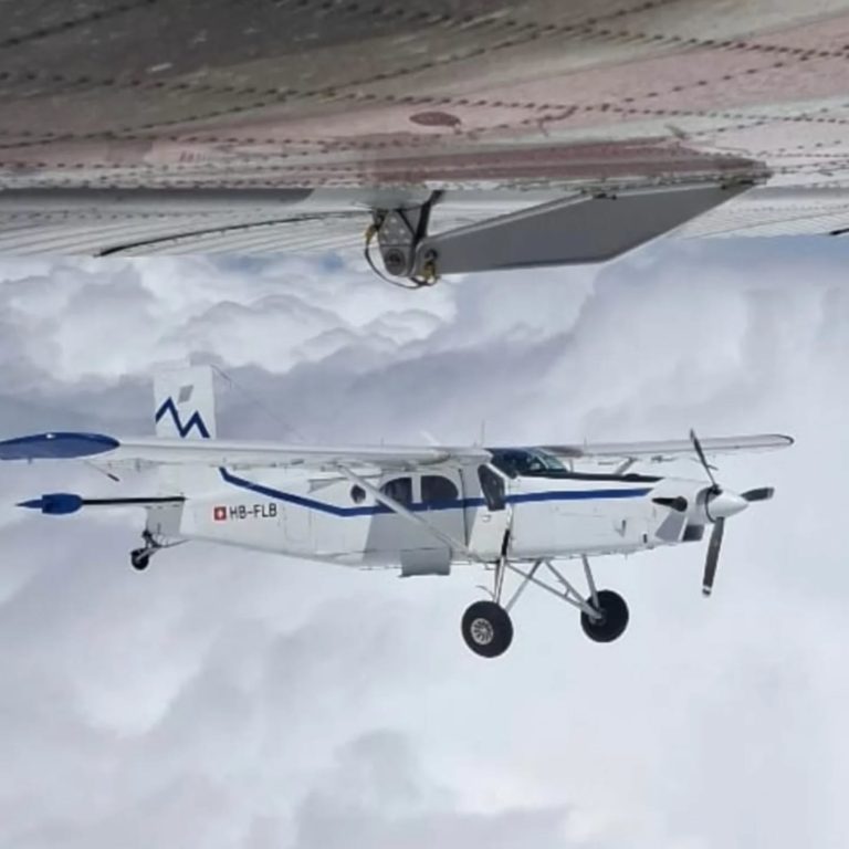 Instagram post from romandieparachutisme. This post is in position 11.