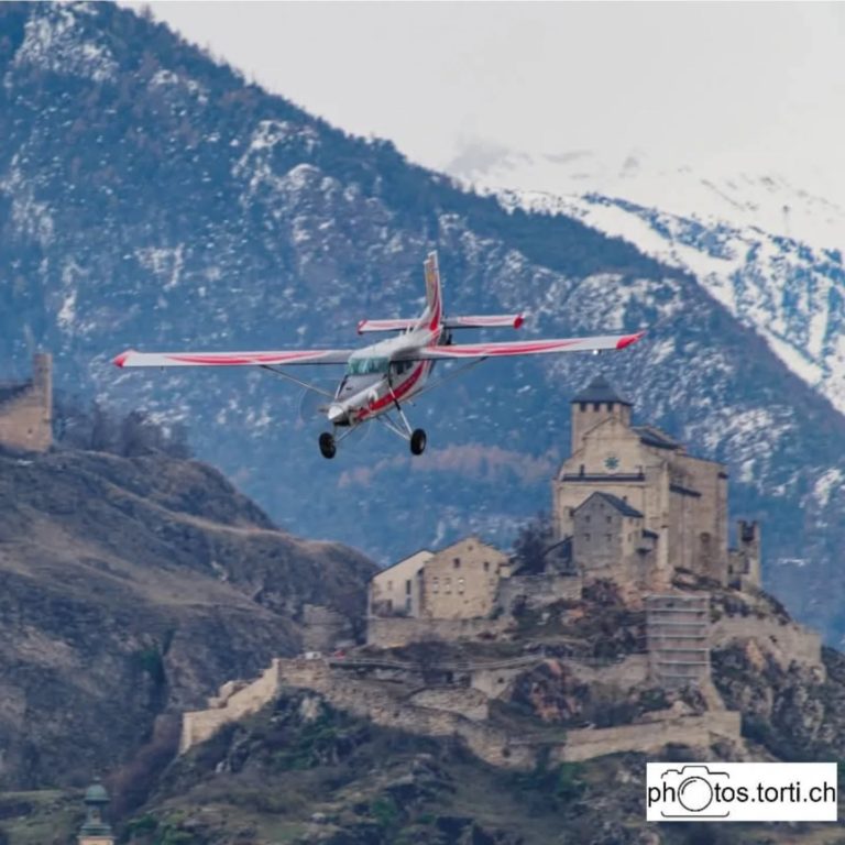 Instagram post from romandieparachutisme. This post is in position 1.